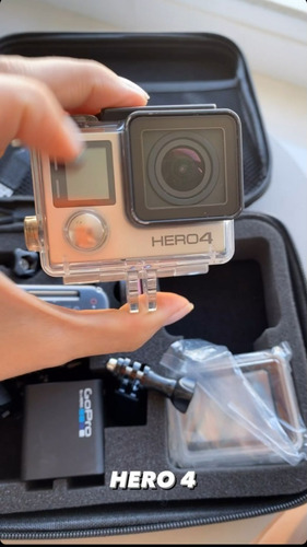Câmera Gopro Hero4 Silver Com Acessórios E Estojo