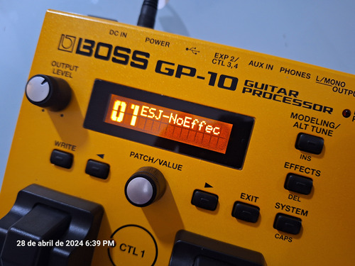 Pedaleira Boss Guitar Processor Gp-10s