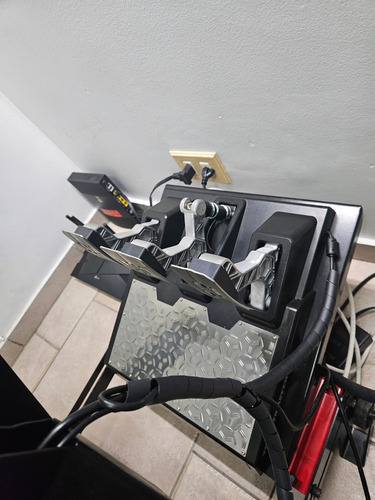 Pedal Thrustmaster T-lcm 