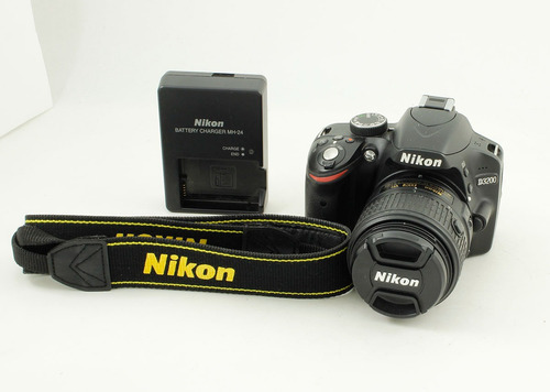  Nikon Kit D3200 + Lente 18-55mm Vr Dslr Color  Negro 