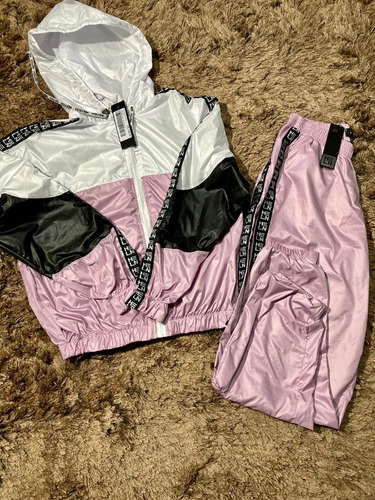 Conjunto Corta Vento: Jaqueta + Calça Jogger