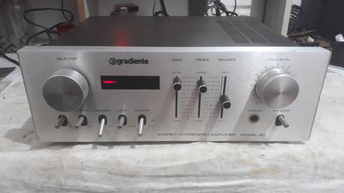 Amplificador Gradiente Model 80 - Funcionando