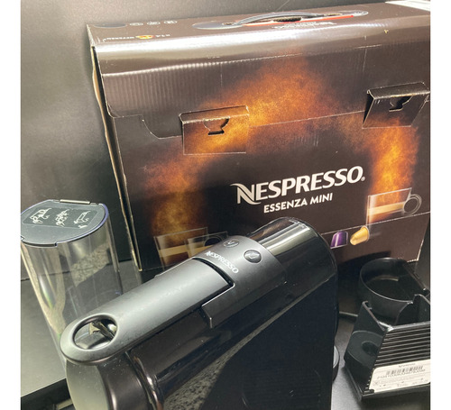  Cafetera Nespresso Essenza Mini D30 Automática Negra 