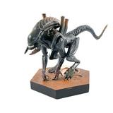 Miniatura Action Figure Tusk Xenomorph Alien & Predador Ed40