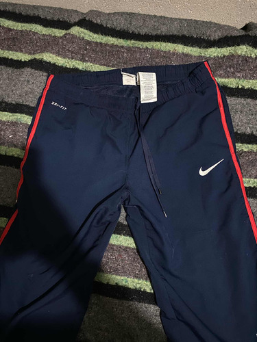 Pantalón Nike Dri-fit Rompeviento