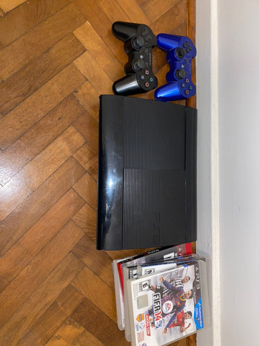 Sony Playstation 3 + Juegos + Joysticks