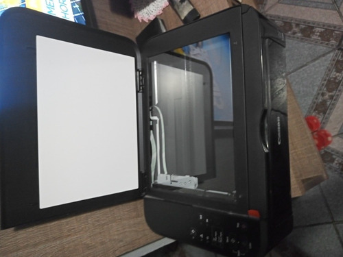 Uma Impressora.copiadora Escaneia Semi Nova. Canon .ejet 360