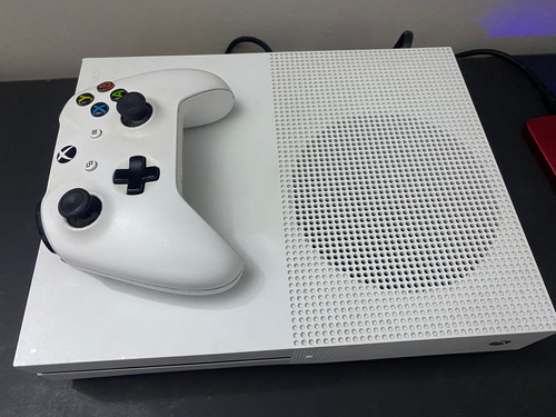 Microsoft Xbox One S 500gb Standard Color  Blanco