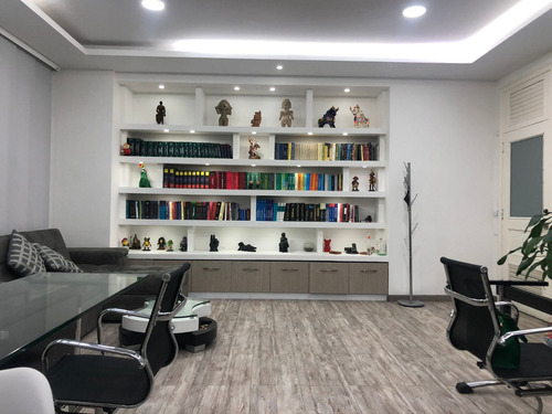 Venta Hermosa Oficina Edificio Colseguros