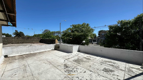 Venta Casa 4 Dormitorios Y Local Comercial En Colón, Garzón - Imagen 3