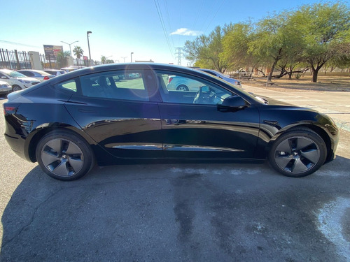 Tesla, Modelo 3, 2023