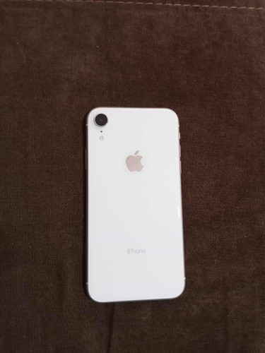 iPhone XR Blanco, 64 Gb, Estética De 10, Solo El Equipo.