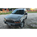 Jeep Grand Cherokee Laredo V8 4.7 Automática 4x4