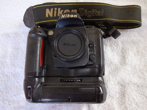 Nikon D100 Dslr - Corpo 