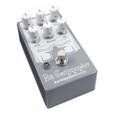 Pedal Earthquaker Devices Bit Commander Analog Octave Synth Color Gris