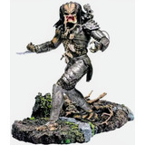 Boneco Predador Diorama 12inch 30cm. Mcfarlane Raro 