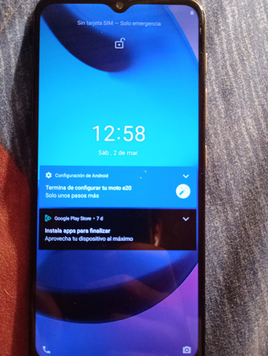 Celular Motorola E20 32gb Y 2 De Ram