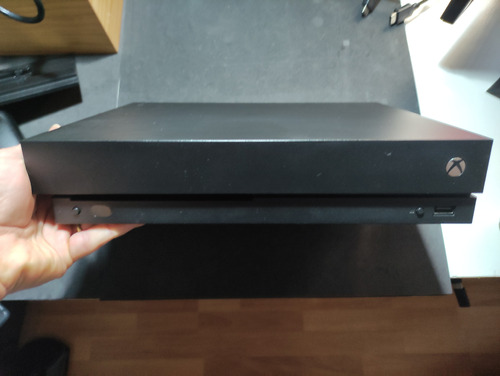 Microsoft Xbox One X 1tb Standard Color Negro