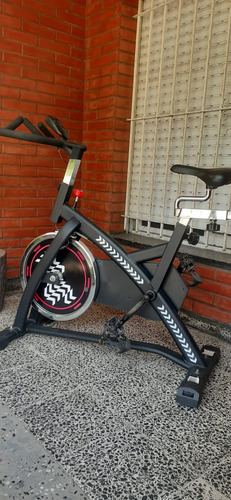 Bicicleta Spinning  Arg-950sp Excelente Estado. Disco 18kg.