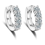 A Pair Of Hollow Heart Single Row Female White Diamonds