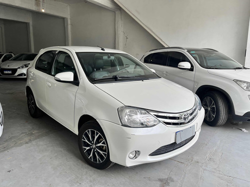 Toyota Etios 2017 1.5 Platinum At