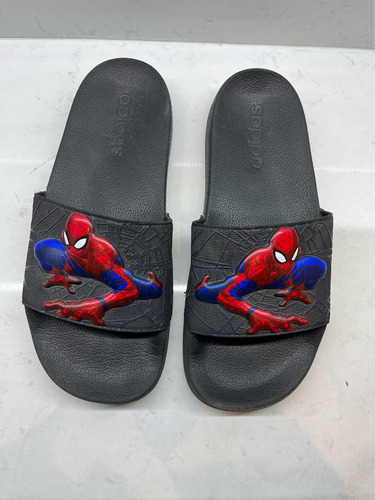 Ojotas adidas Spiderman