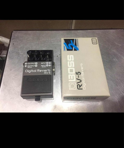 Pedal Reverb Boss Rv5