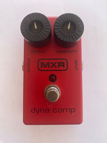 Pedal De Efeito Mxr Dyna Comp M102 Vermelho