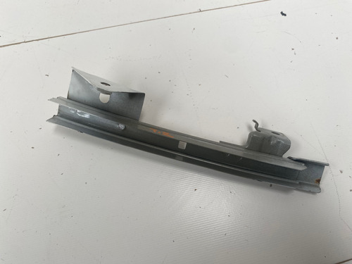 Riel Guia De Cristal Puerta Trase Izq Renault Duster 17-20