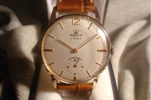 Hermoso Reloj Mervos 1954 Antiguo Oro Plaque 18k Unico Joya!