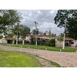 Residencia En Venta En Los Vergeles, Aguascalientes