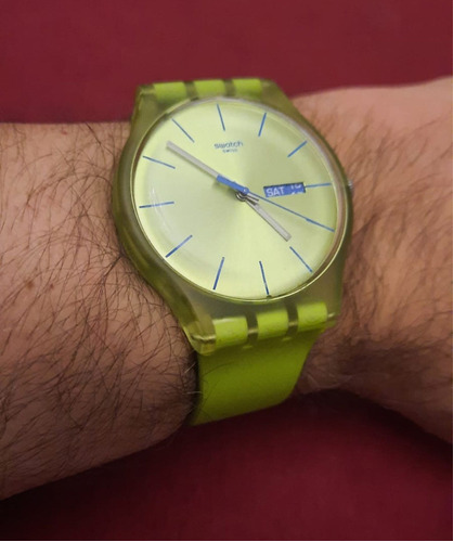 Reloj Swatch Rebel