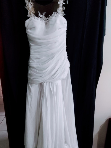 Vestido De Noiva Semi Sereia Longo Branco Bordado Em Guipier