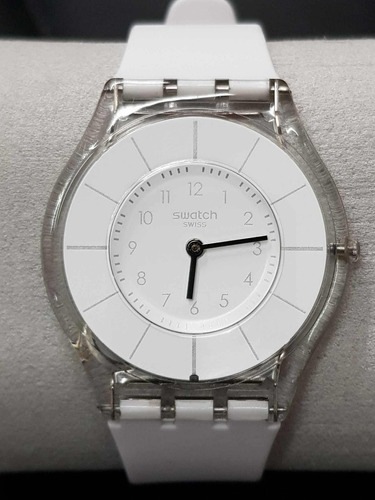 Reloj Swatch Skin Cuarzo Ultra Delgado Blanco Para Dama