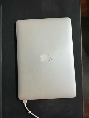 Apple Macbook Pro 2015 I5 256gb 8gb Ram