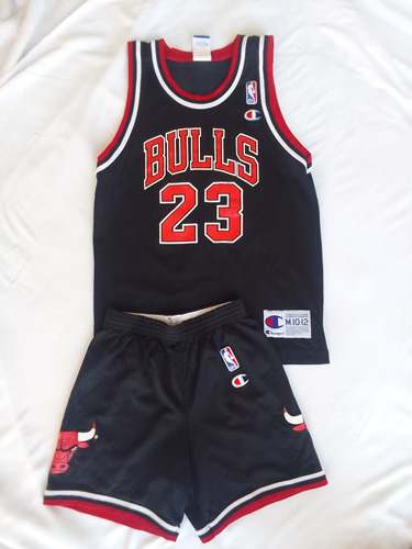 Jersey Y Short Michael Jordan Chicago Bulls #23 Champion Vtg