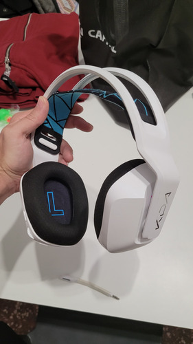 Auriculares Gamer Inalámbricos Logitech G G Series G733 Kda 