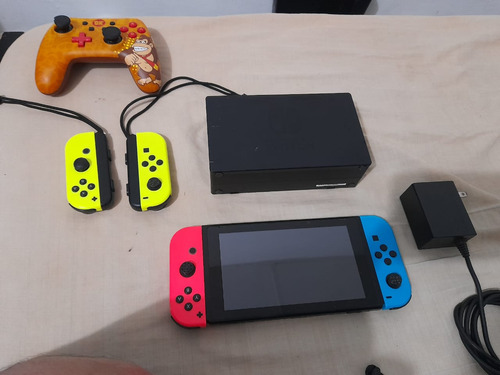 Nintendo Switch Con Juegos Completa 