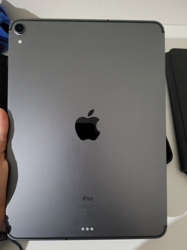 iPad 11 Pro 64gb + Teclado Magic Keyboard +capa Preta 