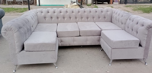 Sillón Chesterfield 4 Cuerpos Con Esquineros Gris Claro