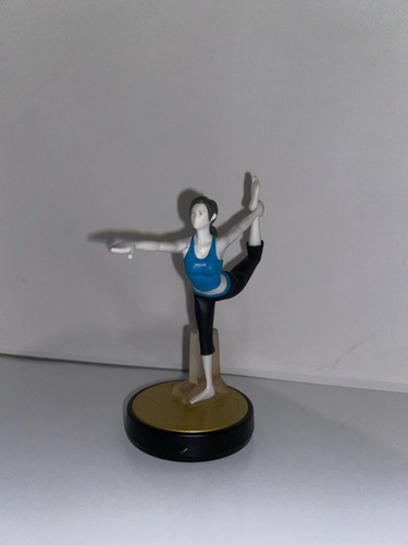 Wii Fit Trainer - Amiibo - Super Smash Bros 