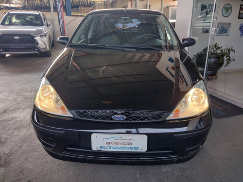 FORD FOCUS HATCH  GL 1.6 8V GASOLINA MANUAL