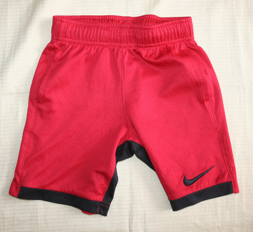 Short Nike Niño Talla 6
