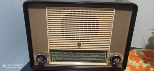 Rádio Philips B3 R76-a Valvulado Caixa Baquelite Raro Antigo