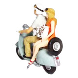 Figura 1:64 Que Conduce La Motocicleta En Miniatura Para La