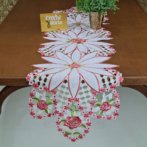 Caminho De Mesa Guippir Bordado Renda 1,50 Trilho Paris Luxo Cor Flor Rosa