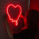 Painel Neon Led Melted Heart Coração Iluminação 40 Cm Cor Vermelho 110v/220v