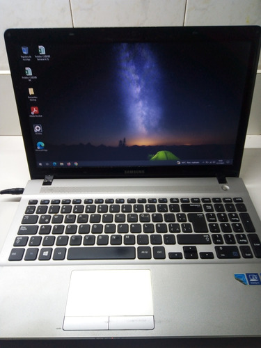 Notebook Samsung Np 270 ,celeron 4 Gb  Windows 10 Impecable!