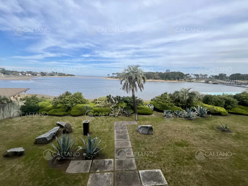 Venta Apartamento 3 Dormitorios. La Barra, Punta Del Este