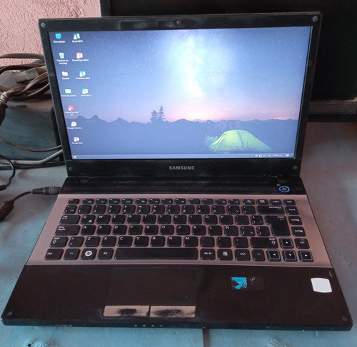 Laptop Samsung Np305v4a